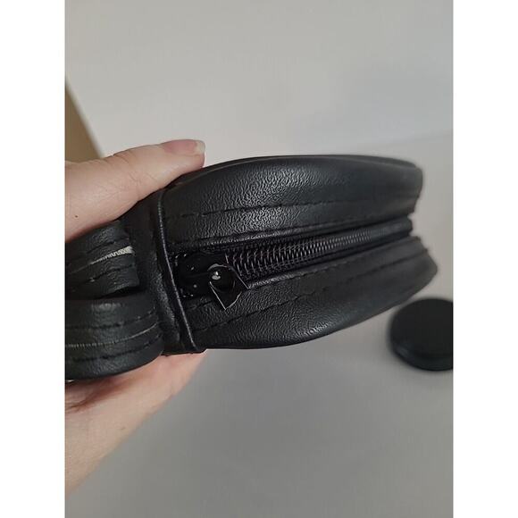 Tasco Zip 4000 Binoculars With Case 7x35mm Focus 420FT/1000YDS Coated Optics - Picture 9 of 10